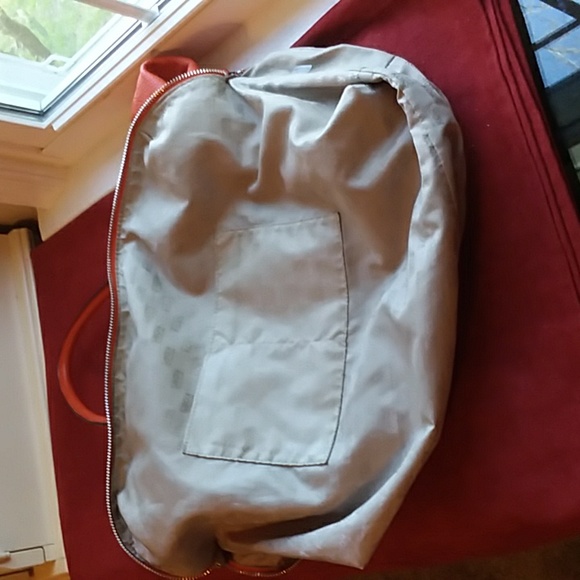 SOLD Michael Kors TravelBag Orange Leather XLarge Bag. Excellent Condition - Picture 13 of 14